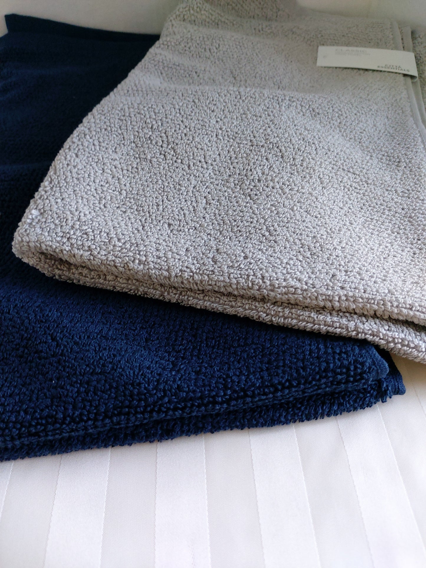 Classic Organic Cotton Hand Towel