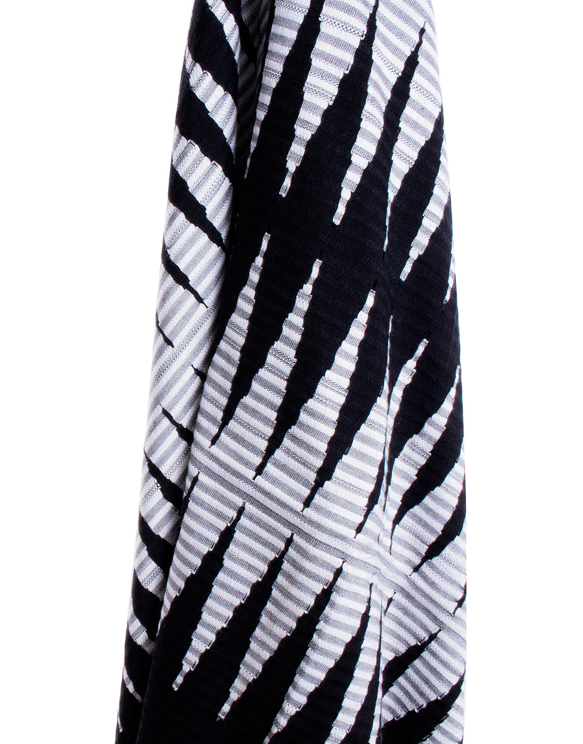 Handwoven Balinese Throw by Kim Soo – 100% cotton, black and white, handmade in Java